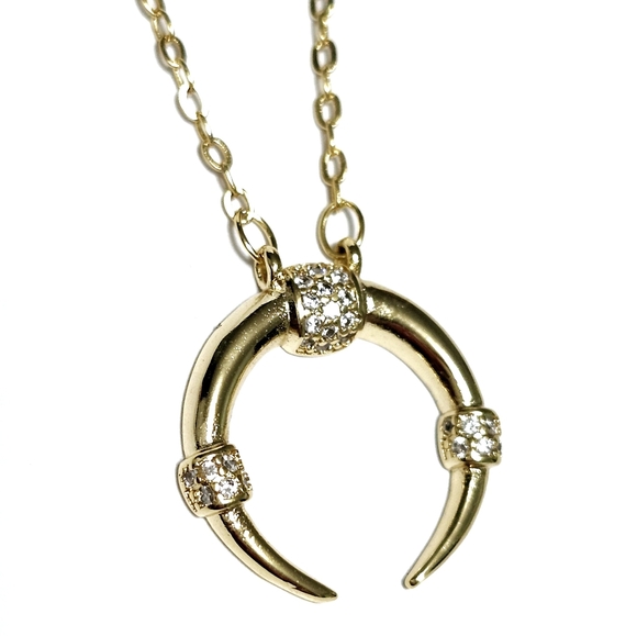 NEW Crescent Moon Necklace Gold over Silver - Picture 4 of 6